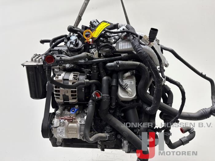 New Engine Volkswagen Golf VIII (CD1) 2.0 TDI BlueMotion 16V Price € 5.142,50 Inclusive VAT offered by Jonker - Huissen B.V.