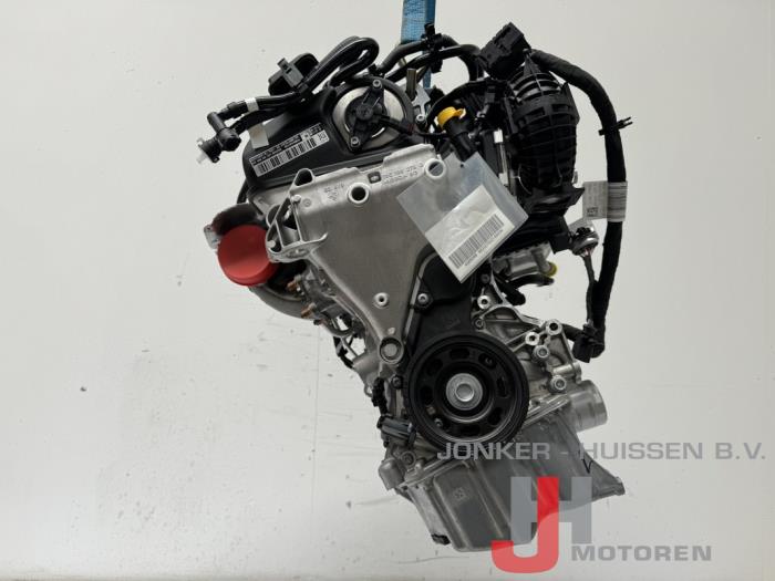 Neue Motor Volkswagen Multivan T7 1.5 TSI 16V Preis auf Anfrage angeboten von Jonker - Huissen B.V.