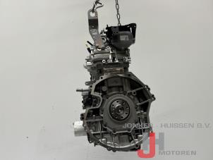 Motor van een Ford Transit Custom 2.0 TDCi 16V Eco Blue 130 2022