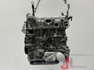 Motor van een Ford Transit Custom 2.0 TDCi 16V Eco Blue 130 2022