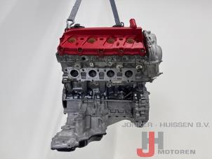 Engine from a Audi RS 5 (8T3) RS5 4.2 V8 32V 2015