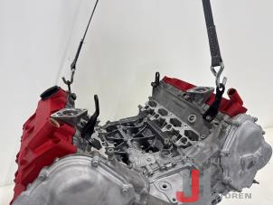 Engine from a Audi RS 5 (8T3) RS5 4.2 V8 32V 2015