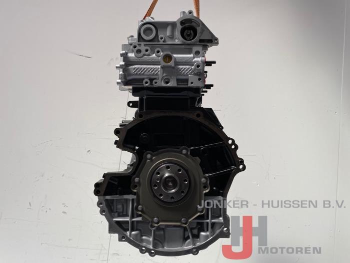 Engine from a Ford Transit 2.0 TDCi 16V Eco Blue 105 2020