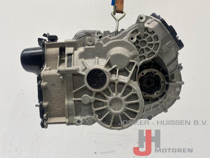 Used Gearbox Volkswagen Golf VIII (CD1) 1.5 eTSI 16V Price on request offered by Jonker - Huissen B.V.