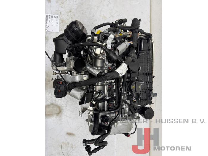 Engine Volkswagen Tiguan 1.5 TSI eHybrid 204 - 05E145703D DUC