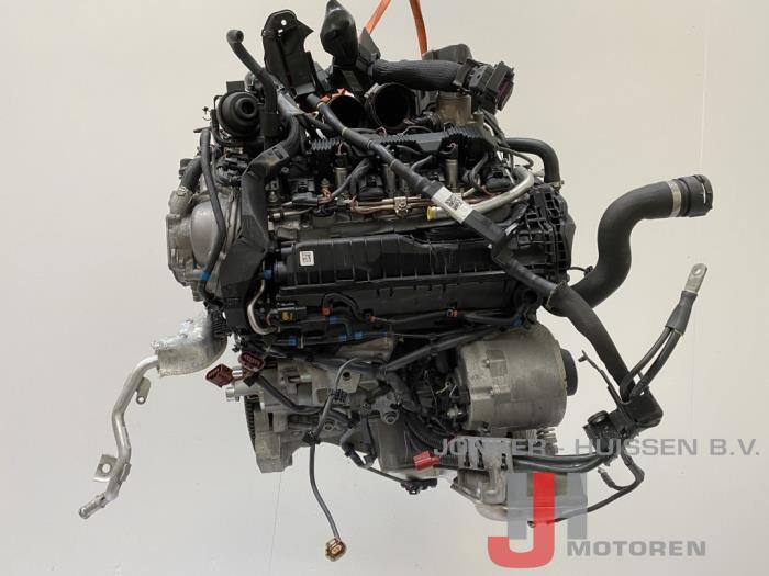 Engine from a Audi A8 (D4) 4.0 V8 32V TFSI Quattro 2015