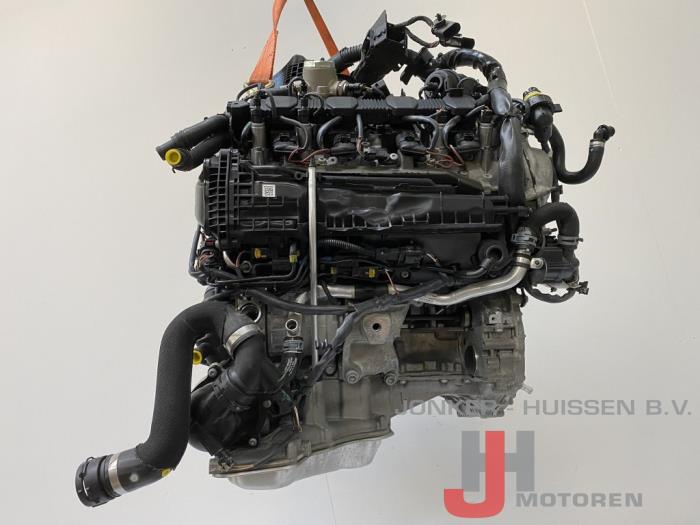 Engine from a Audi A8 (D4) 4.0 V8 32V TFSI Quattro 2015