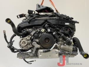 Engine from a Audi A8 (D4) 4.0 V8 32V TFSI Quattro 2015