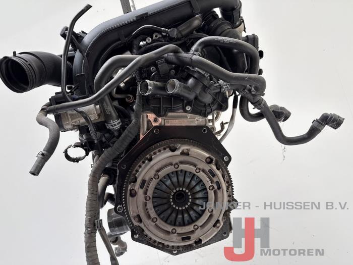 Motor van een Volkswagen Golf VII (AUA) 1.4 TSI 16V 2015