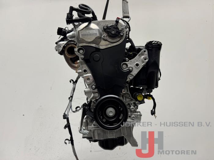 Engine Volkswagen Tiguan 1.5 eHybrid 204 - 05E145703D DUC