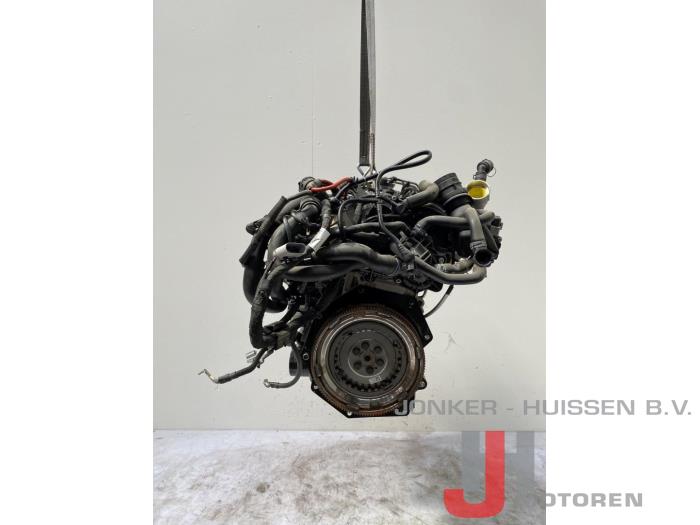 Engine from a Volkswagen Golf VII (AUA) 1.4 TSI 16V 2016