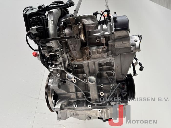 Usados Motor Volkswagen Golf VIII (CD1) 1.5 eTSI 16V Precio € 4.235,00 IVA incluido ofrecido por Jonker - Huissen B.V.