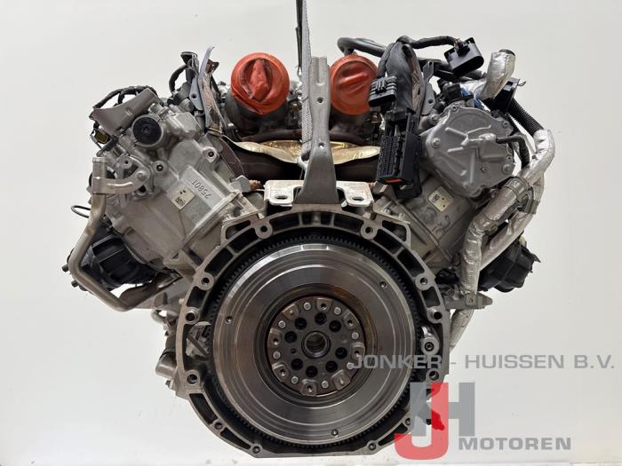Używane Silnik Mercedes AMG GT (C190) 4.0 S V8 Biturbo Cena € 30.250,00 Z VAT oferowane przez Jonker - Huissen B.V.