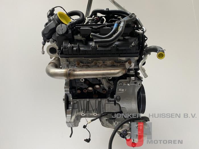 Engine from a Audi A6 (C8) 3.0 V6 24V 50 TDI Mild hybrid Quattro 2018