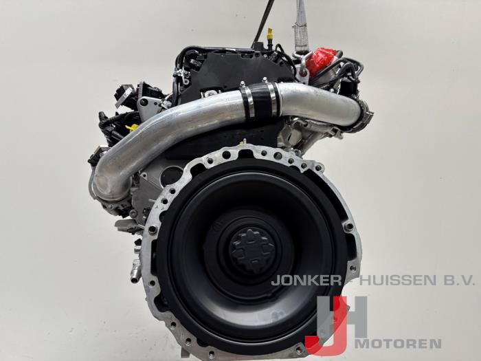New Engine Mercedes E (W213) E-450 EQ Boost 3.0 24V 4-Matic Price € 10.829,50 Inclusive VAT offered by Jonker - Huissen B.V.