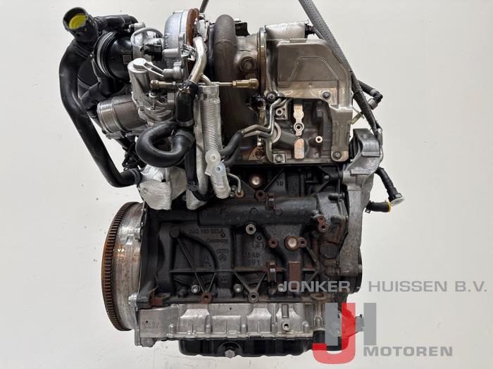 Engine Volkswagen Golf VIII (CD1), 2019 2.0 GTI Clubsport 16V, Hatchback, Petrol, 1.984cc, 221kW (300pk), FWD, DNFC, 2020-10 (Used)