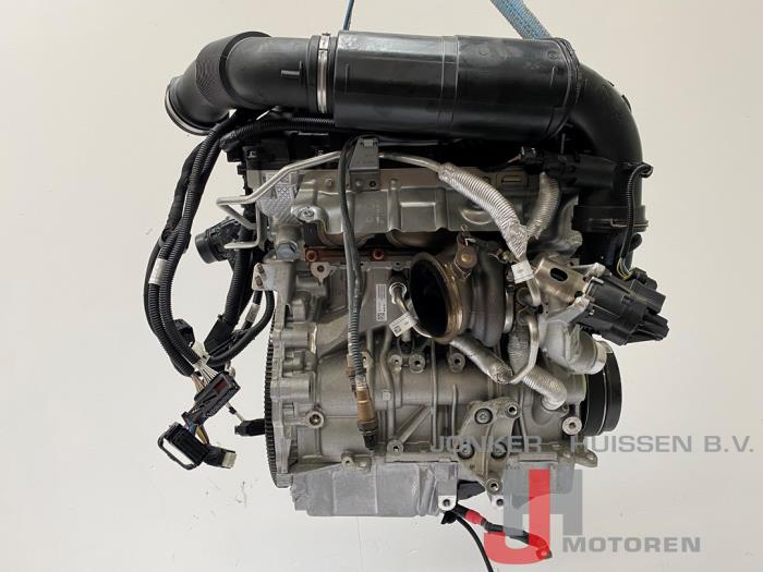 Motor van een MINI Mini Convertible (F57) 2.0 16V Cooper S 2017