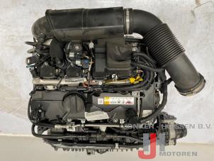 Motor van een MINI Mini Convertible (F57) 2.0 16V Cooper S 2017