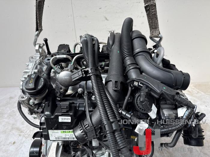 Engine Mercedes CLA 1.3 CLA-180 Turbo 16V Mild Hybrid - A2820104104 282814