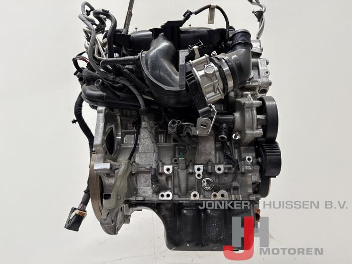 Used Engine Opel Astra L (F3/FB/FM/FP) 1.6 GSe Plug-in Hybrid Turbo 16V Price € 3.327,50 Inclusive VAT offered by Jonker - Huissen B.V.