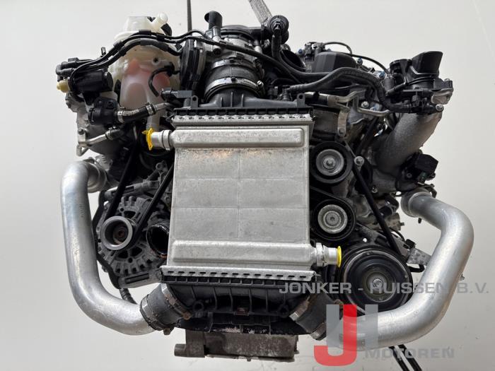 New Engine Mercedes E (W213) E-400 3.5 V6 Turbo 4-Matic Price € 7.199,50 Inclusive VAT offered by Jonker - Huissen B.V.