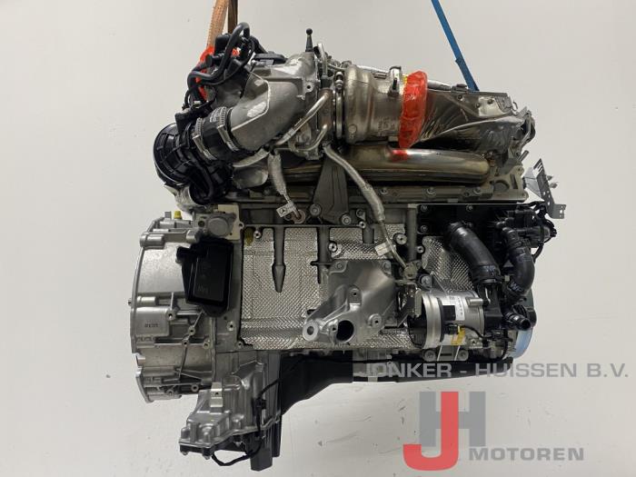 Engine from a Mercedes-Benz GLE (V167) 450 EQ Boost 3.0 24V 4-Matic 2023