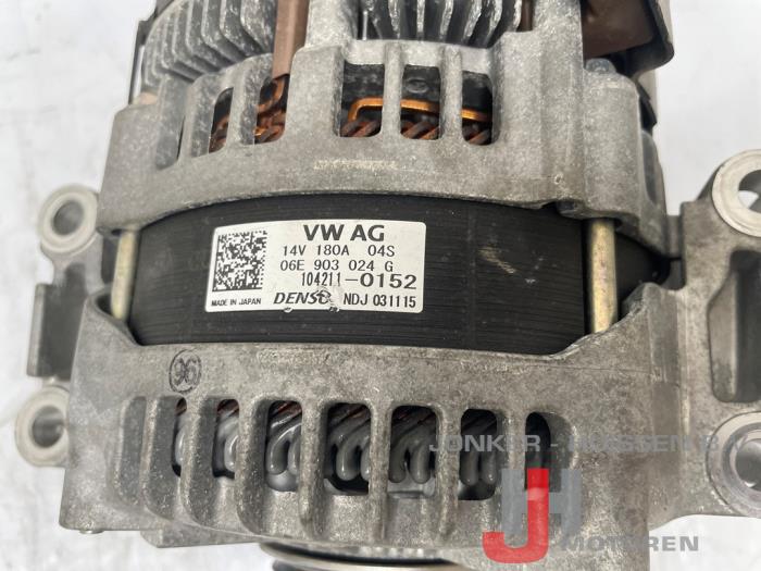 Dynamo van een Audi Q7 (4MB/4MG) 3.0 TFSI V6 24V 2018