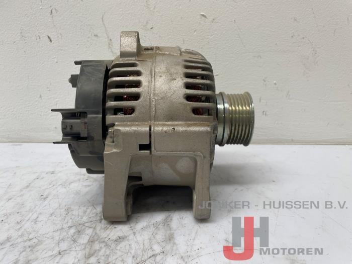 Begagnade Dynamo Renault Scénic II (JM) 1.6 16V Pris € 151,25 Inklusive moms erbjuds av Jonker - Huissen B.V.