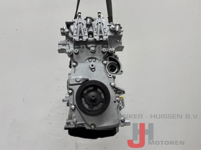 Engine from a Renault Megane III Berline (BZ) 1.2 16V TCE 130 2016