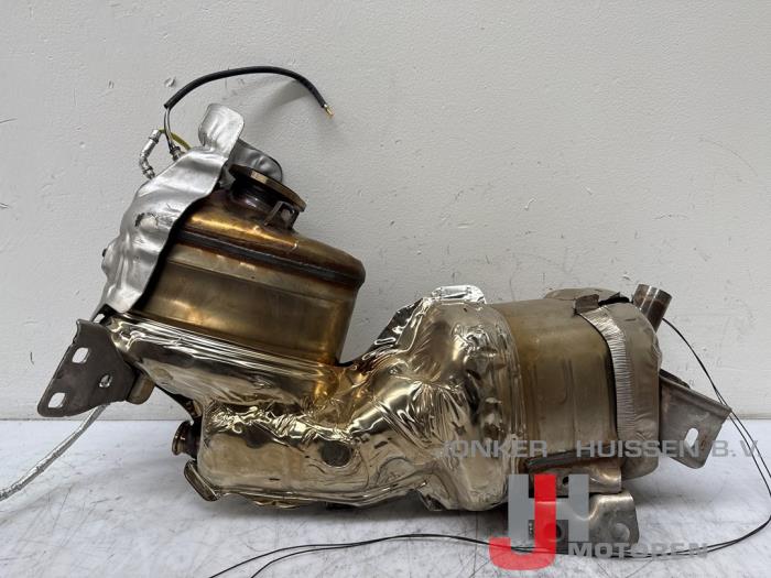 Gebrauchte Rußfilter Landrover Range Rover Velar (LY) 2.0 D200 AWD Preis auf Anfrage angeboten von Jonker - Huissen B.V.