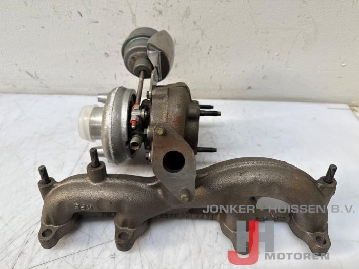 Neuf Turbo Seat Cordoba (6L2) 1.9 TDI Prix € 363,00 Prix TTC proposé par Jonker - Huissen B.V.