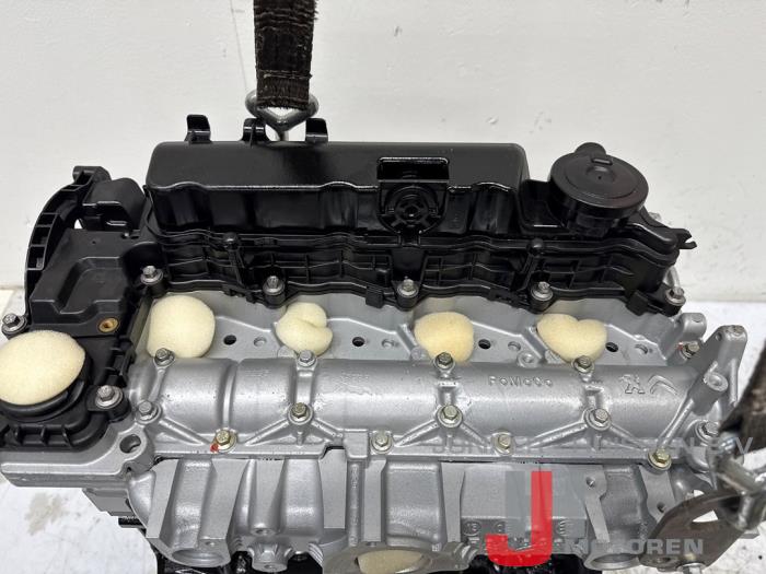 Engine from a Peugeot Boxer (U9) 2.2 HDi 150 2020