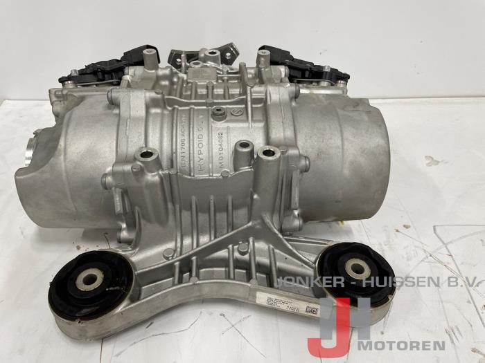 Neue Differential hinten Volkswagen Golf VIII (CD1) 2.0 TSI R 16V 4Motion Preis € 2.057,00 Mit Mehrwertsteuer angeboten von Jonker - Huissen B.V.