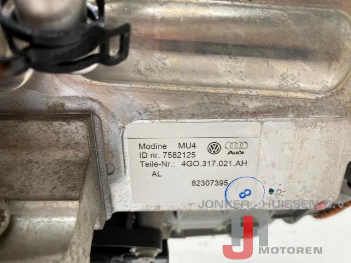 Getriebe van een Audi A4 (B9) 2.0 TFSI 16V Quattro 2015