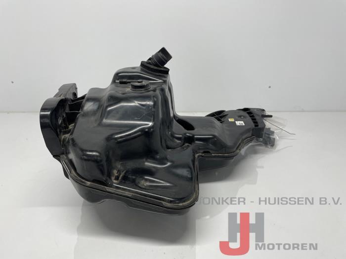 Gebrauchte Adblue Tank Seat Alhambra (7N) 2.0 TDI 16V 4Drive Preis € 786,50 Mit Mehrwertsteuer angeboten von Jonker - Huissen B.V.