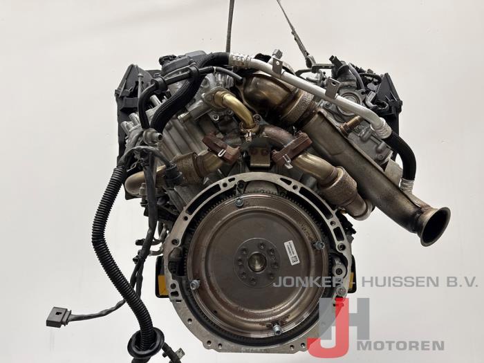 Nowe Silnik Mercedes G (463) G 350 d V6 24V Cena € 14.217,50 Z VAT oferowane przez Jonker - Huissen B.V.