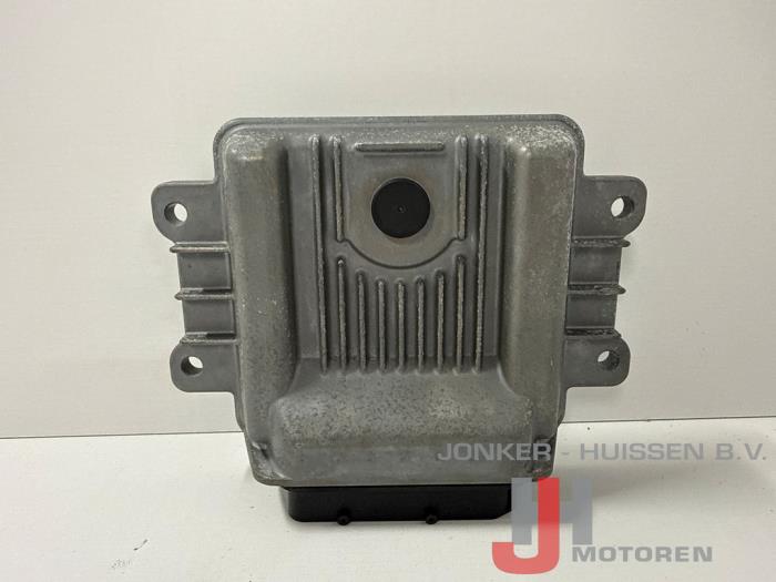 Used Automatic gearbox computer Volkswagen Golf VIII (CD1) 1.5 eHybrid 16V Price € 544,50 Inclusive VAT offered by Jonker - Huissen B.V.