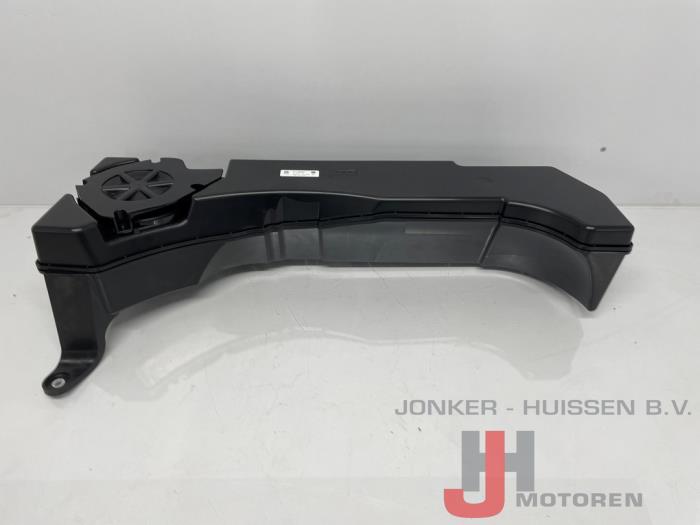 Begagnade Bashögtalare Volkswagen Tiguan (CT1) 2.0 TDI 4Motion Pris på förfrågan erbjuds av Jonker - Huissen B.V.