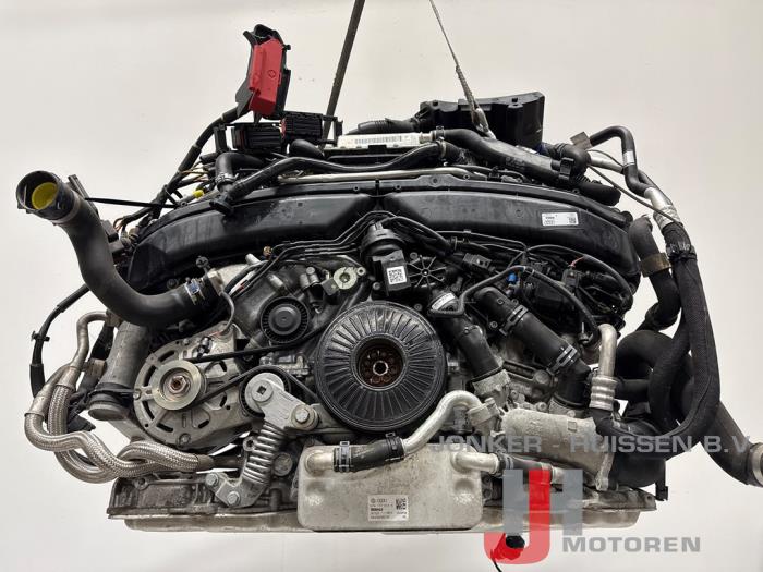 Używane Silnik Audi S8 (D4) 4.0 Plus V8 TFSI 32V Cena € 18.150,00 Z VAT oferowane przez Jonker - Huissen B.V.
