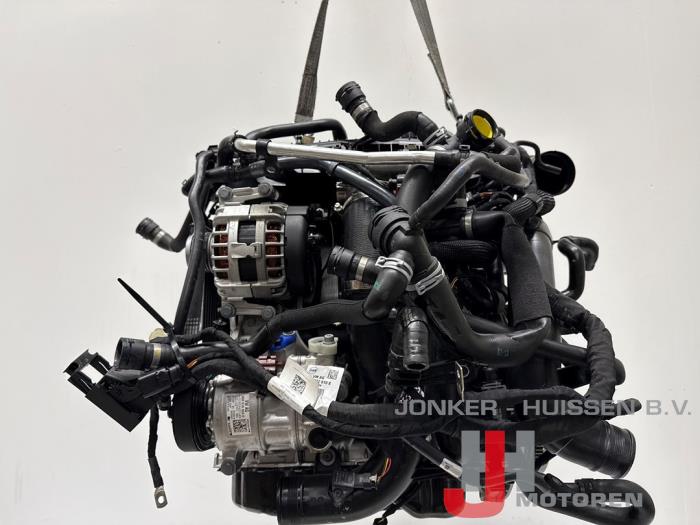Engine Volkswagen Golf VIII (CD1), 2019 2.0 TSI 16V 4Motion R, Hatchback, Petrol, 1.984cc, 245kW (333pk), 4x4, DNFF, 2022-07 (New)
