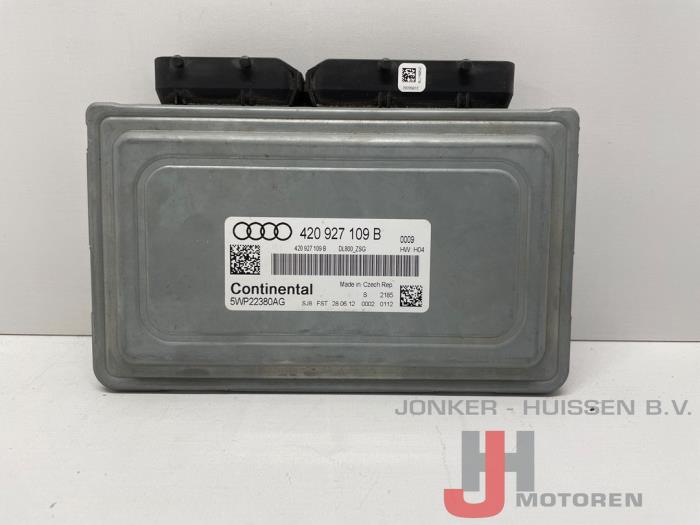 Used Computer, miscellaneous Audi R8 Spyder (427/429) 5.2 V10 40V FSI Quattro Price on request offered by Jonker - Huissen B.V.