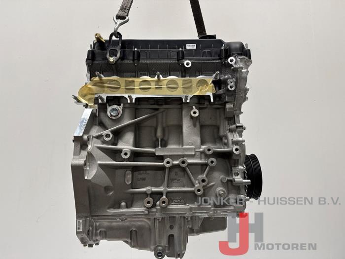 New Engine Mazda 3 Sport (BK) 2.0i 16V Price on request offered by Jonker - Huissen B.V.