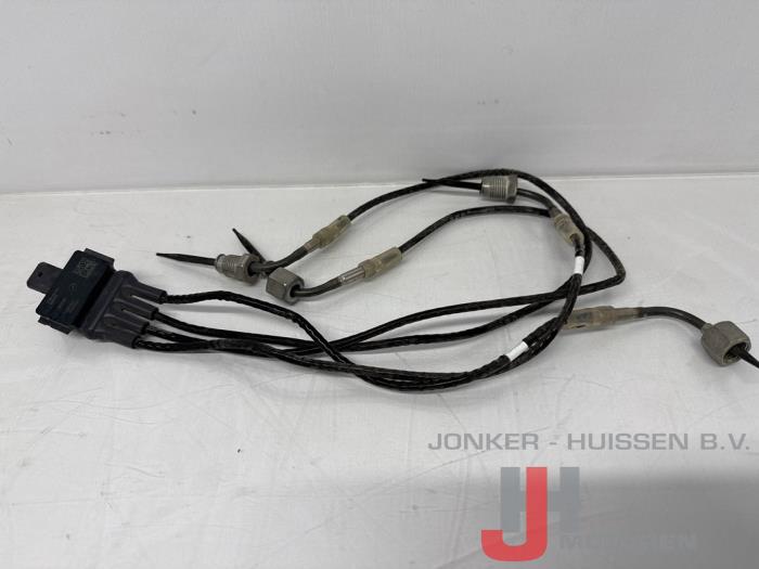 Used Engine temperature sensor Mercedes Sprinter 3,5t (907.6/910.6) 315 CDI 2.0 D FWD Price € 60,50 Inclusive VAT offered by Jonker - Huissen B.V.