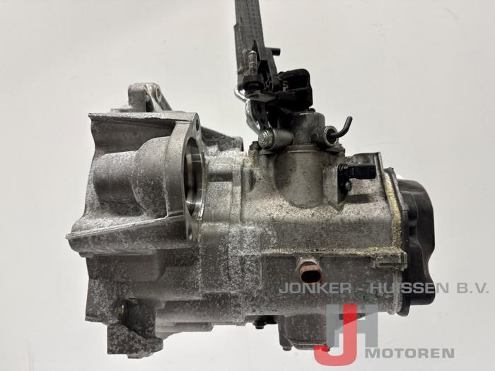 Used Gearbox Volkswagen Golf VIII Variant (GC5) 1.0 TSI 12V Price € 786,50 Inclusive VAT offered by Jonker - Huissen B.V.
