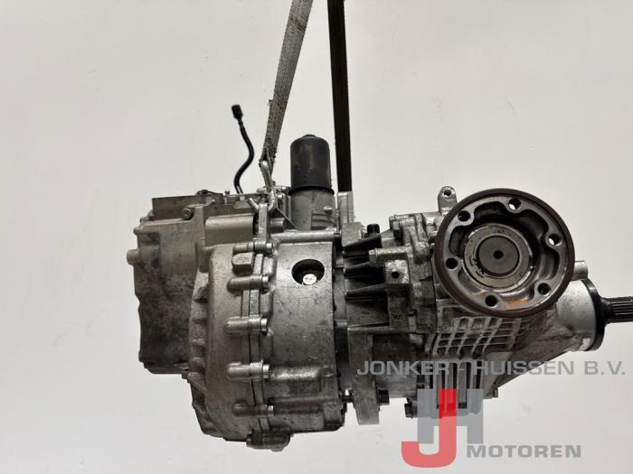 Getriebe van een Volkswagen Transporter T6 2.0 TDI 199 2018