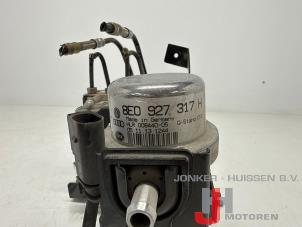 Bloc ABS d'un Audi R8 (422/423) 5.2 V10 40V FSI Quattro 2013