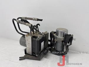Bloc ABS d'un Audi R8 (422/423) 5.2 V10 40V FSI Quattro 2013