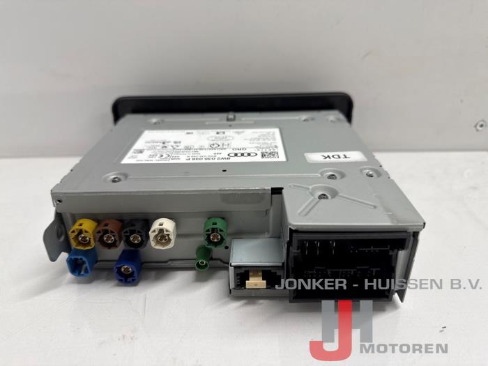 Nuevos Módulo electrónico central Audi A4 Avant (B9) Precio de solicitud ofrecido por Jonker - Huissen B.V.