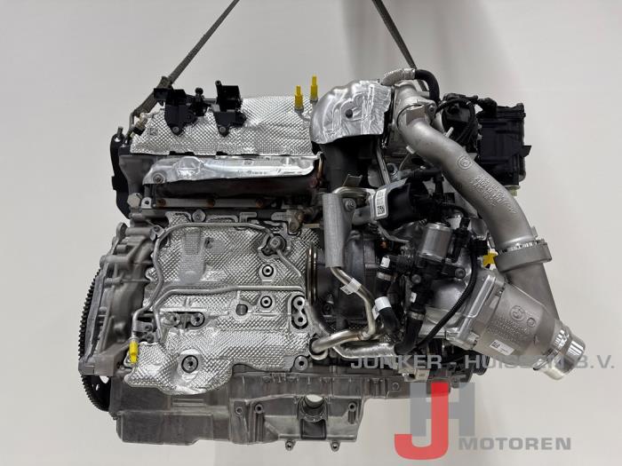 Engine from a BMW X5 (G05) xDrive 40d Mild Hybrid 3.0 24V 2020