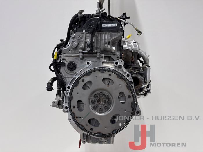 Engine from a BMW X5 (G05) xDrive 40d Mild Hybrid 3.0 24V 2020